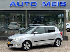 Skoda Fabia - 1.2 TSI Fresh Automaat Clima Cruise PDC Trekhaak