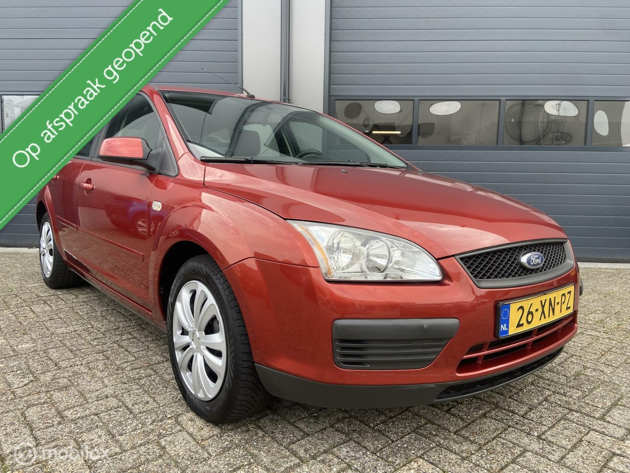 Ford Focus Wagon - 1.6-16V Trend Uitvoering _ 1Ste Eigenaar - AutoWereld.nl