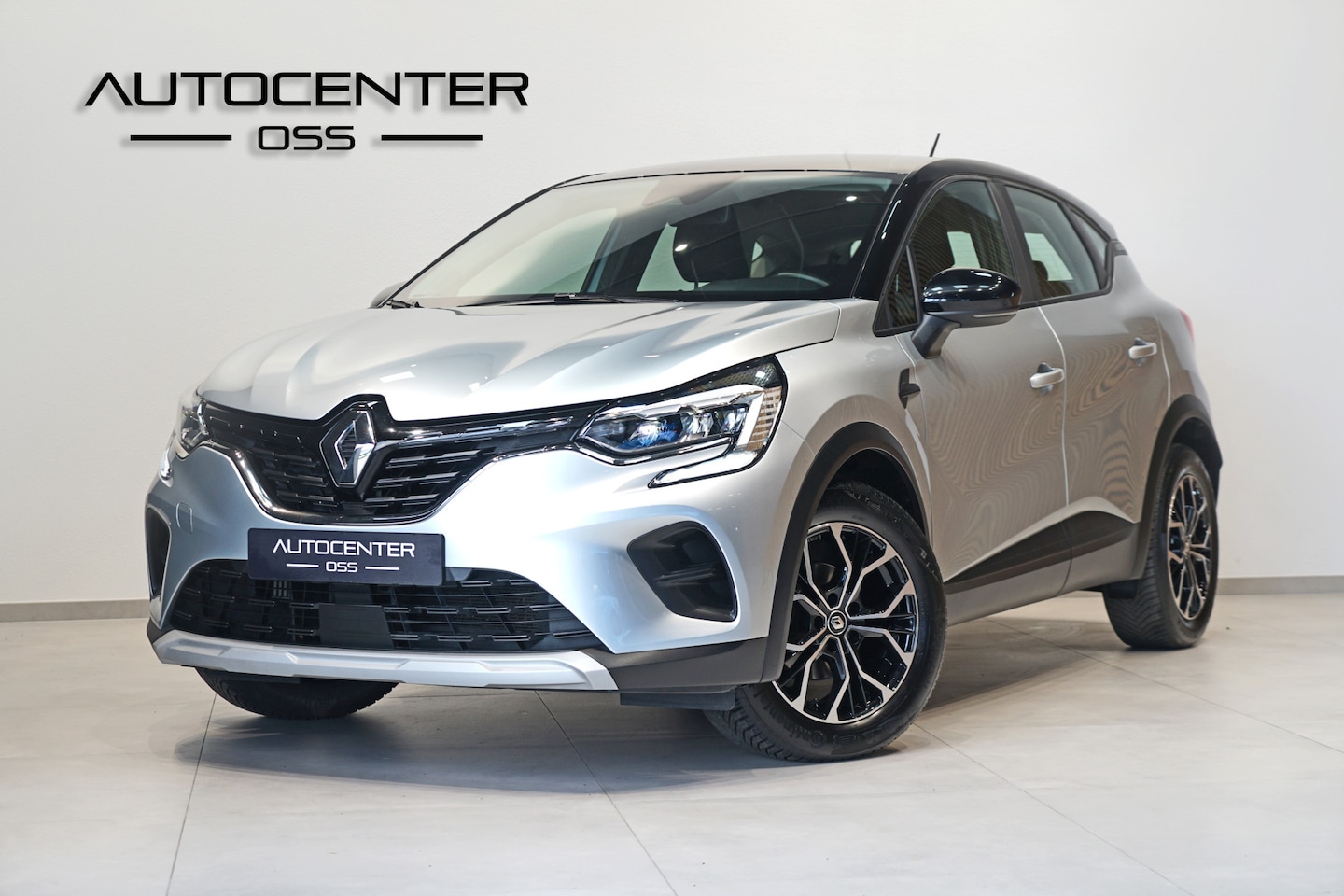 Renault Captur - 1.0 TCe 90 Sport ✅ Bi-Color Velgen ✅ Navi ✅ Cruise ✅ Carplay ✅ Aut.Airco / ECC ✅ HOGE INST - AutoWereld.nl