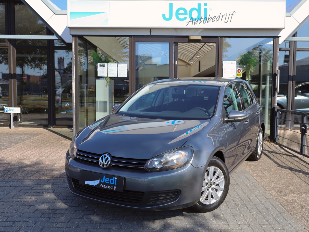 Volkswagen Golf - Comfortline 5drs 1.2 TSI 77kw/105pk BMT DSG7 - AutoWereld.nl