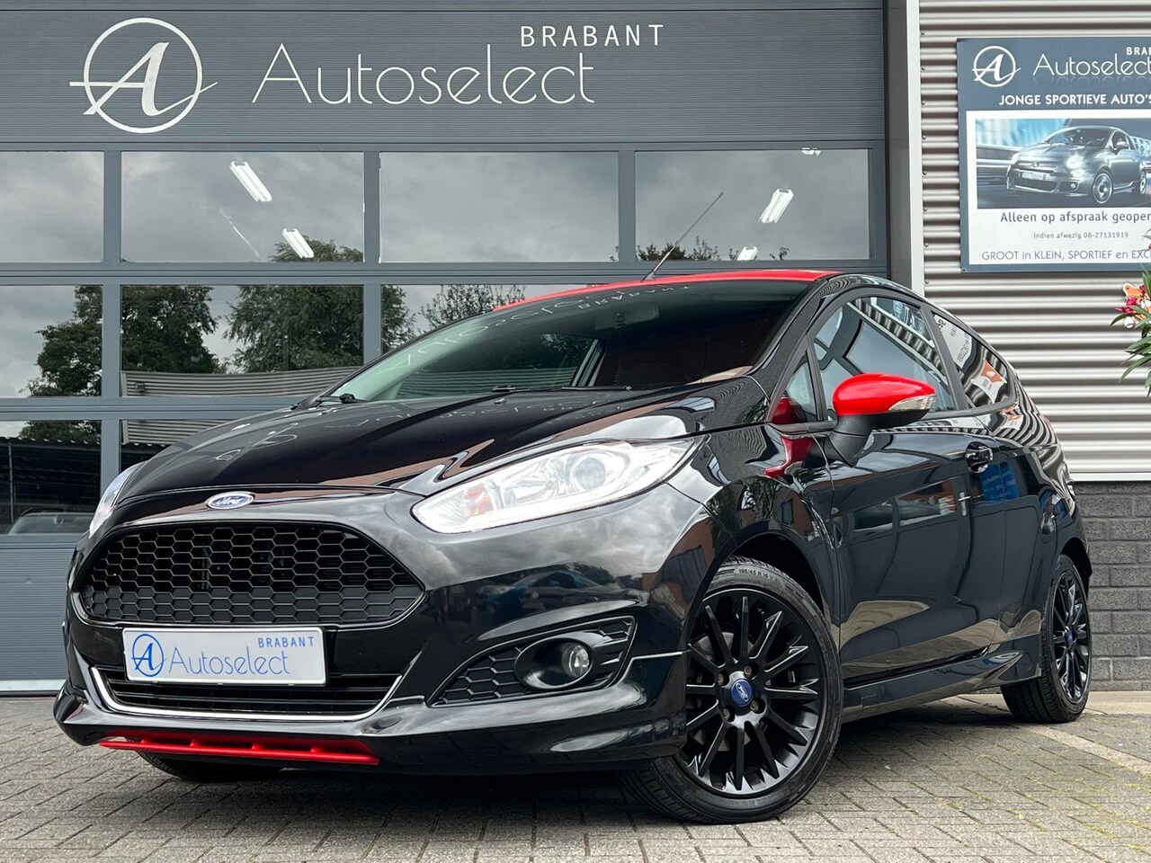 Ford Fiesta - 1.0 EcoBoost Black Edition Clima LED 140pk - AutoWereld.nl