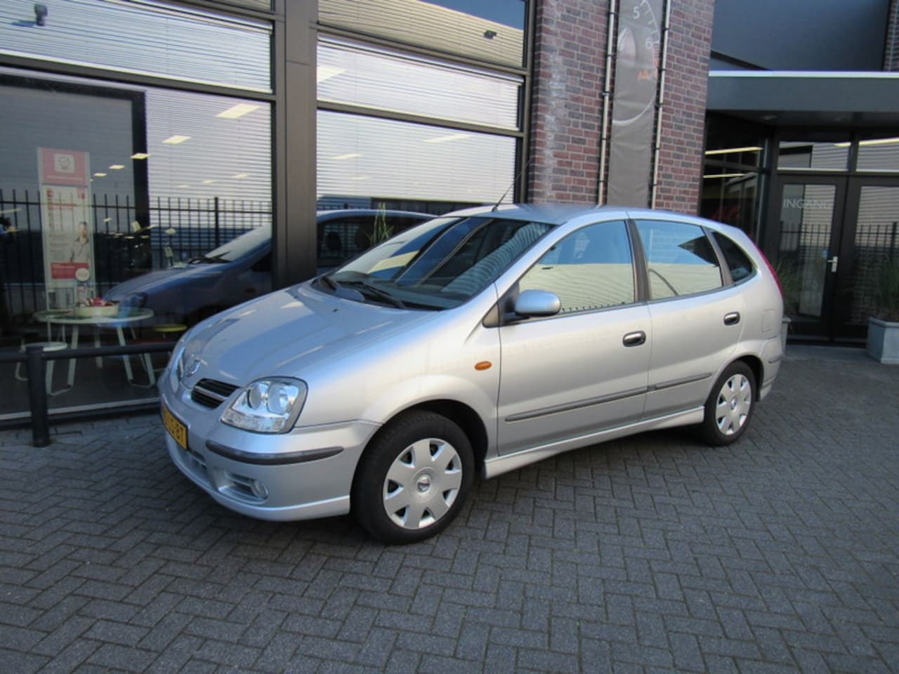 Nissan Almera Tino - 1.8 Acenta 1.8 Acenta - AutoWereld.nl