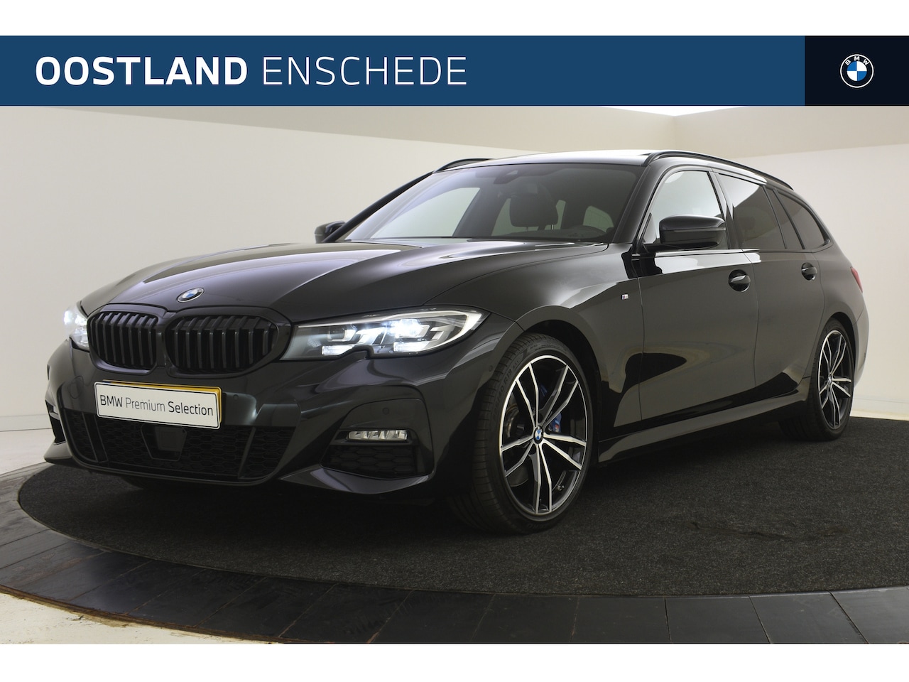 BMW 3-serie Touring - 320i Executive M Sport Automaat / Panoramadak / Sportstoelen / Stoelverwarming / Parking A - AutoWereld.nl