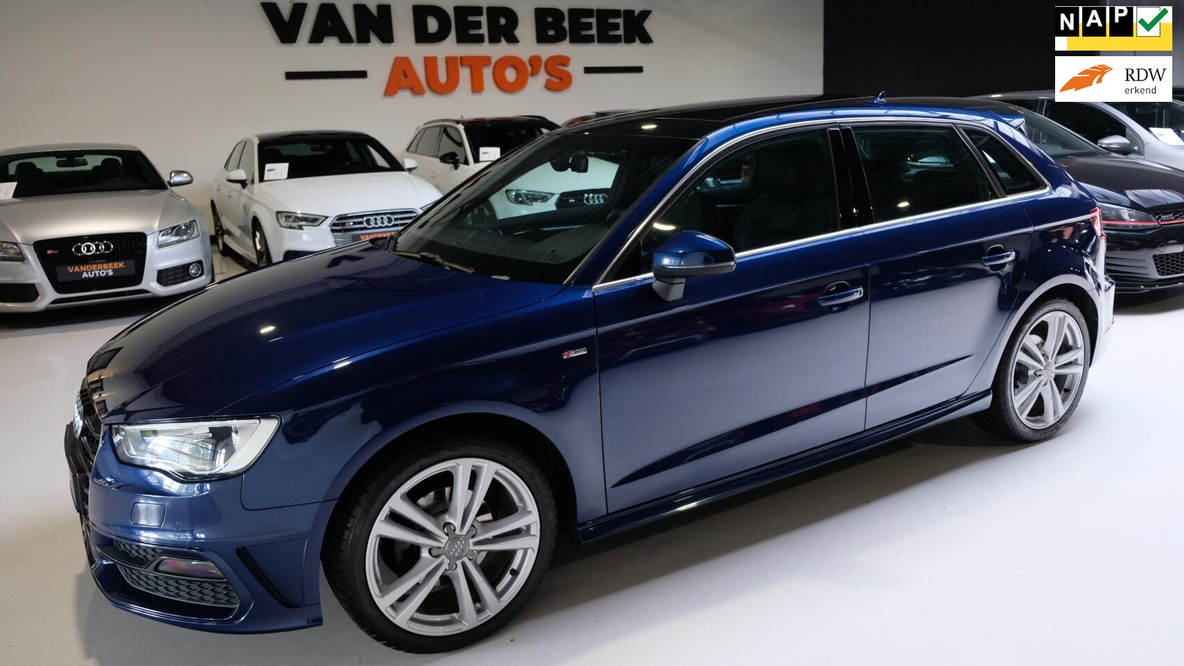 Audi A3 Sportback - 1.4 TFSI 150PK S-Line Panorama dak - AutoWereld.nl