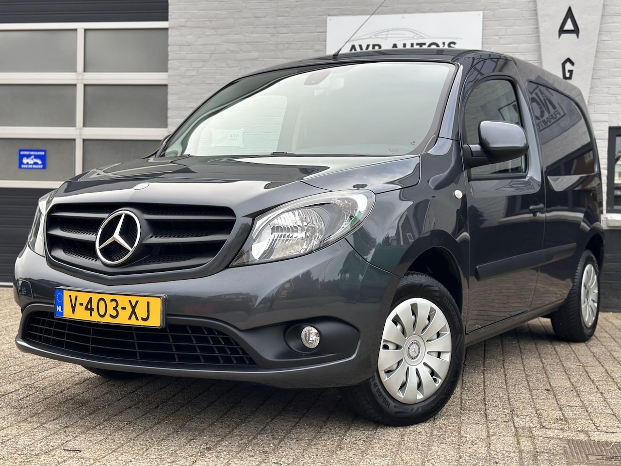 Mercedes-Benz Citan - 111 CDI BlueEFFICIENCY Airco Cruise Trekhaak - AutoWereld.nl