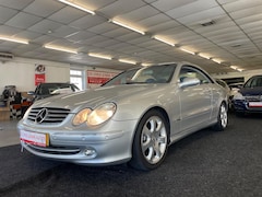 Mercedes-Benz CLK-klasse Coupé - 200 K. Elegance. Automaat, parkeersensoren, cruis control en meer