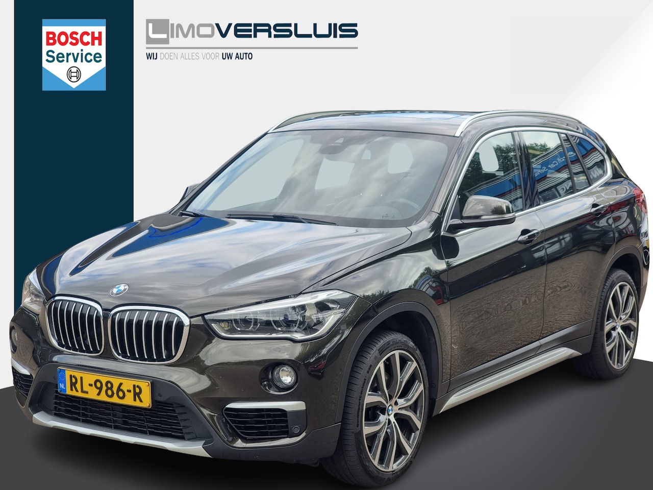 BMW X1 - sDrive20i High Executive 192 PK | X-line | Panorama | Led | Climate contr. | Leder | NL-au - AutoWereld.nl