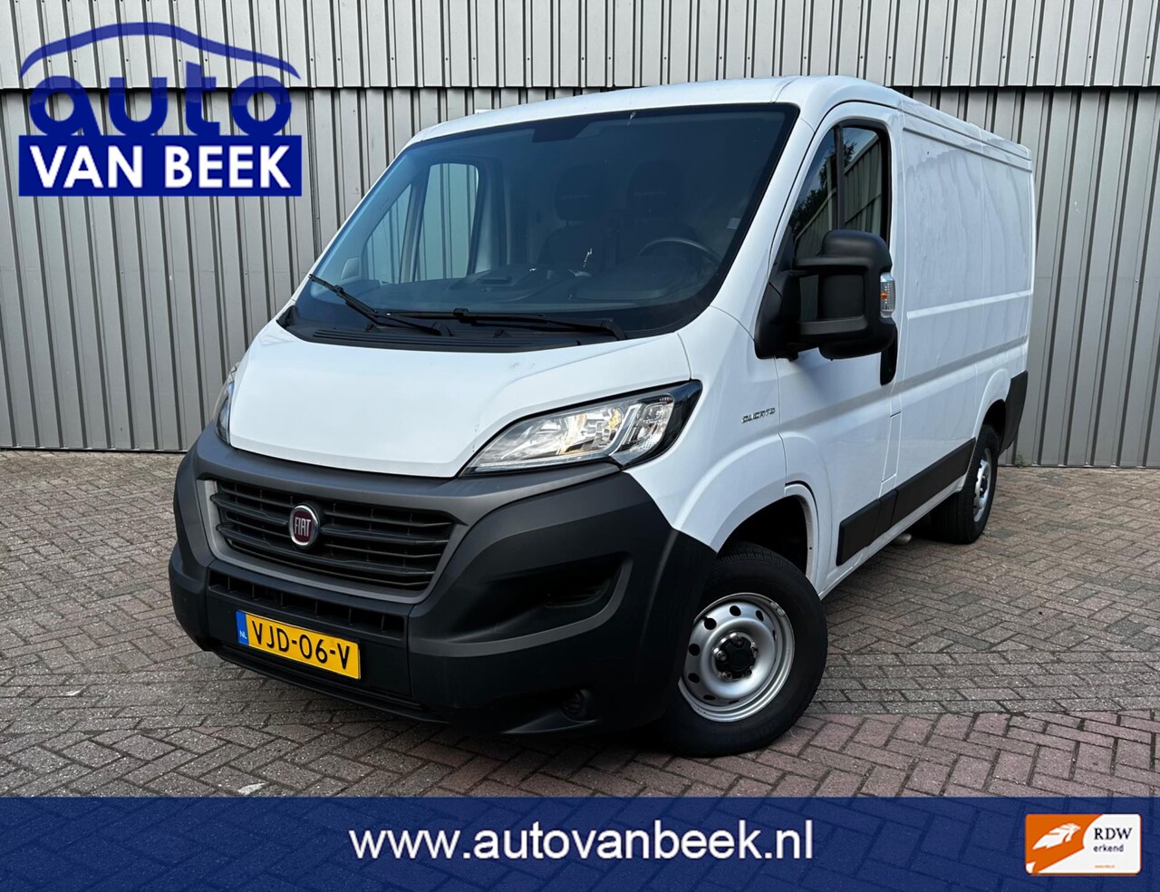 Fiat Ducato - 30 2.3 MultiJet L1H1|Camera|Cruise|Nav - AutoWereld.nl