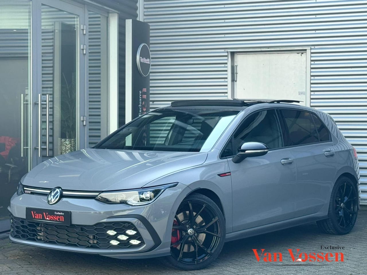 Volkswagen Golf - 8 2.0 TSI GTI |Pano|HUD|Keyless|H&K|Camera|Sfeer|Virtual| - AutoWereld.nl