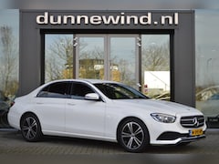 Mercedes-Benz E-klasse - E200 D *NW model*Widescreen*Sfeerverlichting*Dealer onderhouden