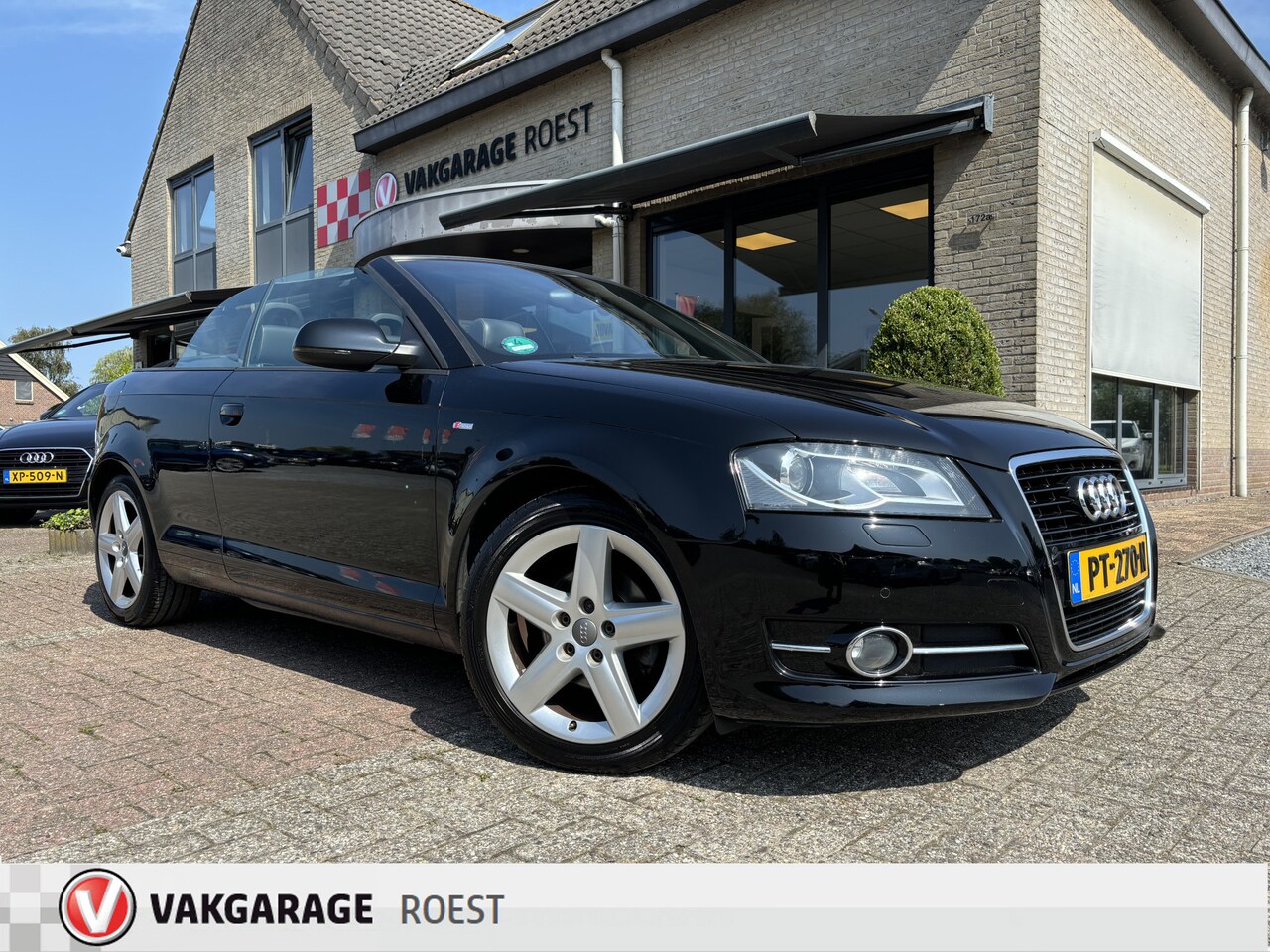 Audi A3 Cabriolet - 1.2 TFSI S-Line Navigatie / Stoelverwarming / Parkeersensors - AutoWereld.nl