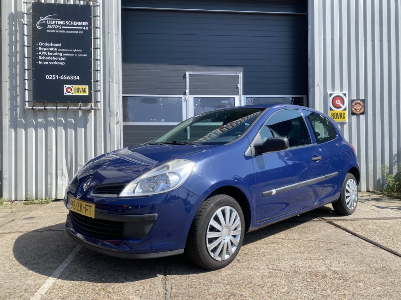 Renault Clio - 1.2-16V Expression 1.2-16V Expression - AutoWereld.nl