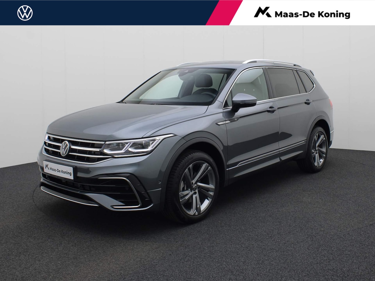 Volkswagen Tiguan Allspace - 1.5 TSI 150pk DSG R-Line Business 7p. · Navigatie · Trekhaak · Parkeersensoren + camera - AutoWereld.nl