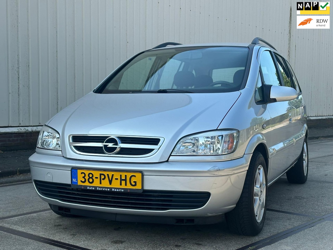 Opel Zafira - 1.6-16V Maxx 2004 7pers. Airco/Cruise Nap - AutoWereld.nl