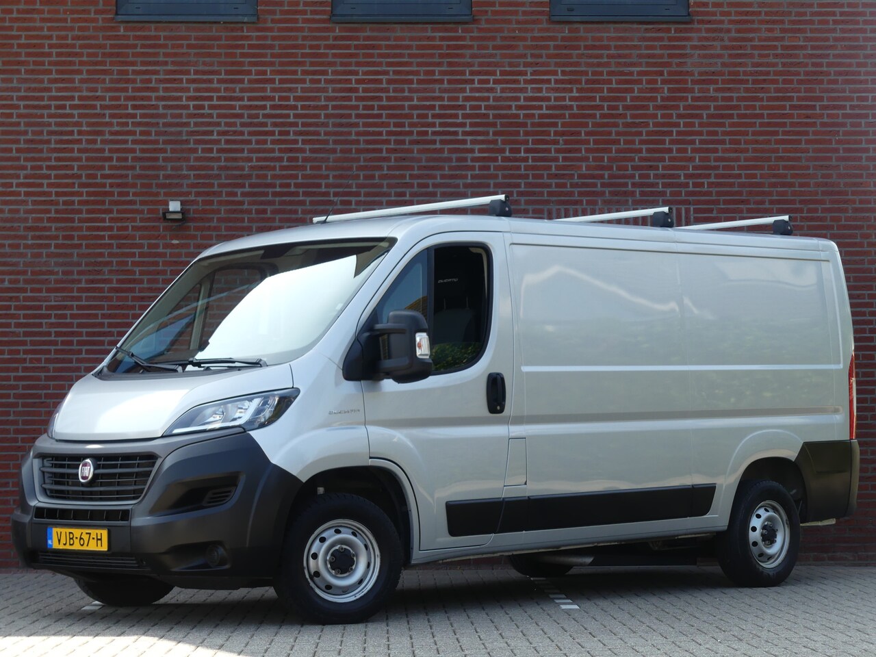 Fiat Ducato - 30 2.3 MultiJet L2H1 Trekhaak/Camera/Cruise control - AutoWereld.nl