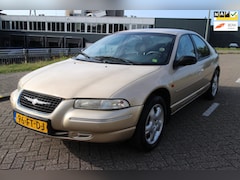 Chrysler Stratus - 2.0i-16V LE