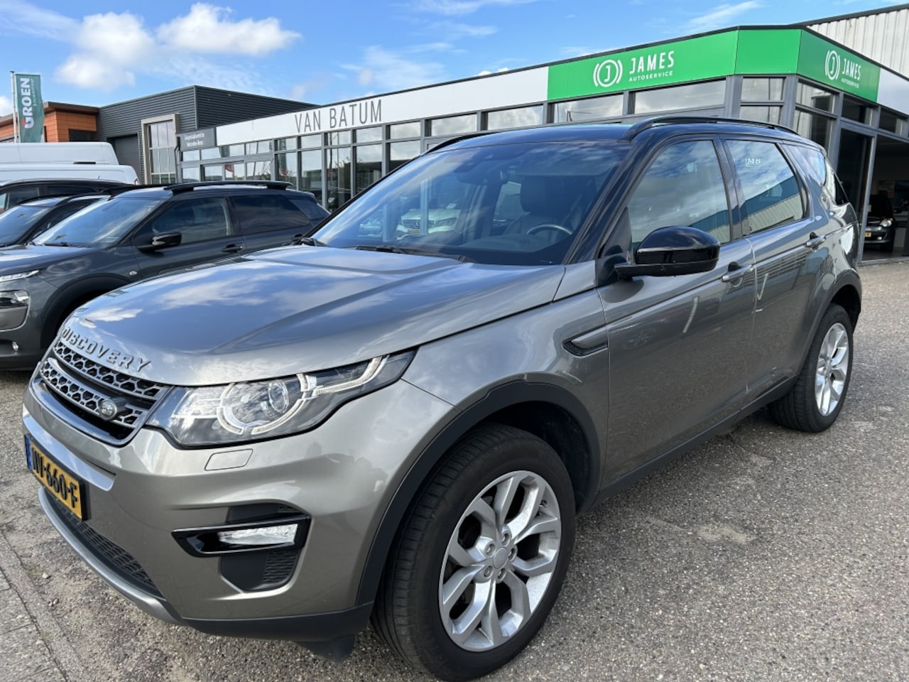 Land Rover Discovery Sport - 2.0 TD4 Urban Series SE Dynamic 2.0 TD4 Urban Series SE Dynamic - AutoWereld.nl