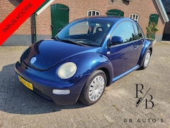 Volkswagen New Beetle - 2.0 Highline