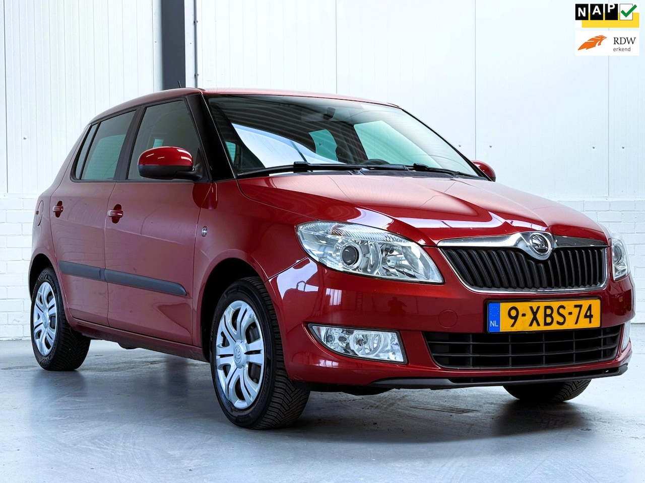 Skoda Fabia - 1.2 TSI Sprint Trekhaak|Airco - AutoWereld.nl