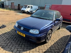 Volkswagen Golf Cabriolet - 2.0 Trendline