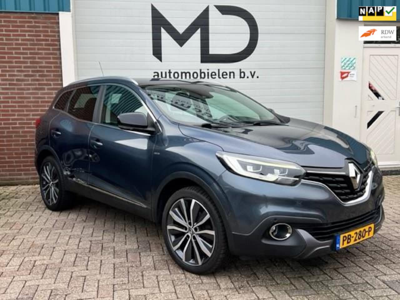 Renault Kadjar - 1.5 dCi Bose / Trekaak / Camera / Navi / PDC - AutoWereld.nl