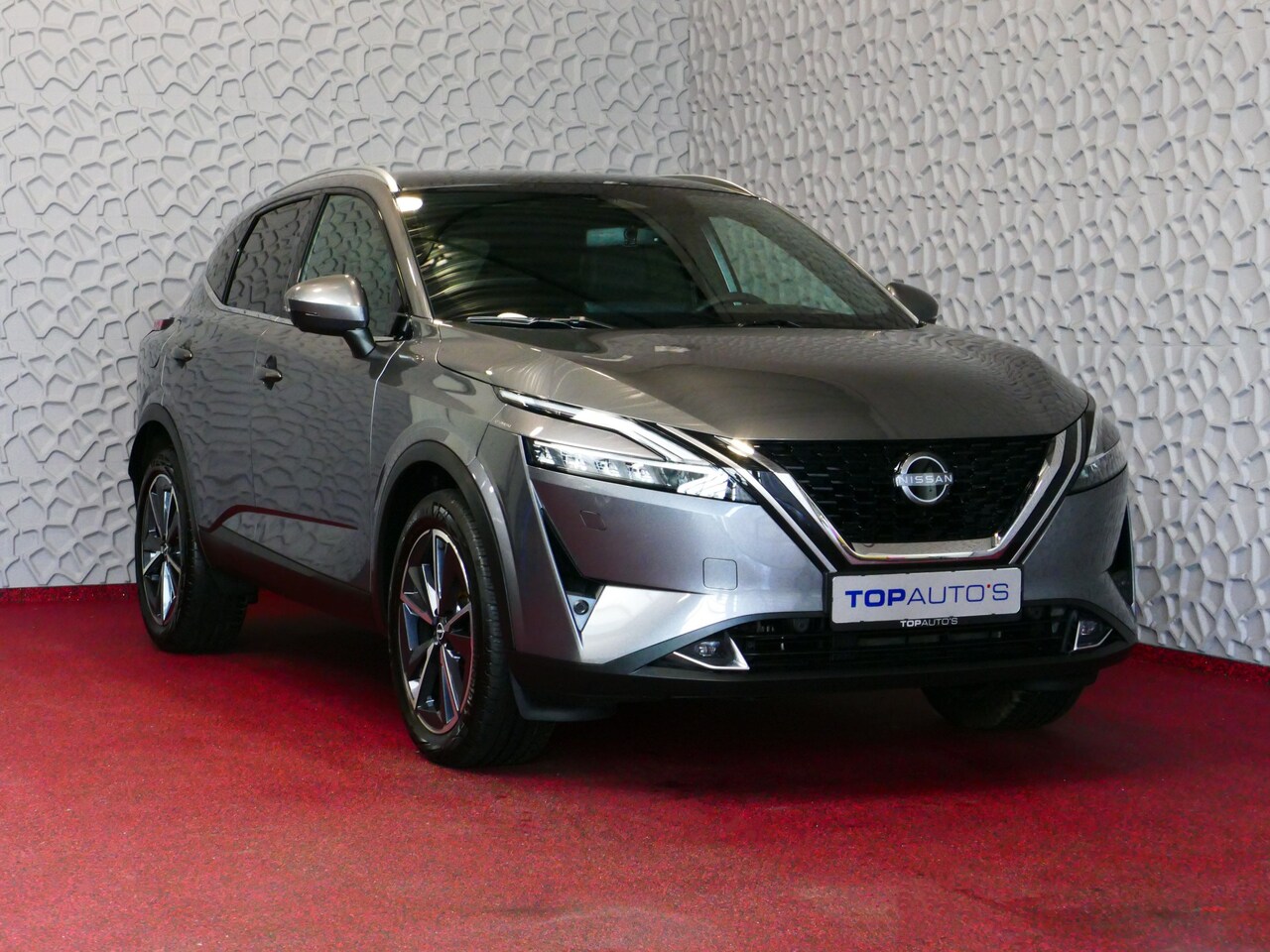 Nissan Qashqai - 1.3 MHEV 160PK TEKNA PLUS LEER PANO MASSAGE BOSE STOEL/STUUR/RUIT VERW MATRIX.LED ELEK.KLE - AutoWereld.nl