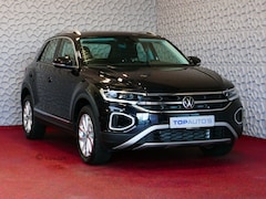 Volkswagen T-Roc - 1.5 TSI 150PK STYLE PLUS ALCANTARA IQ. ELEK.KLEP ADAP.CRUISE VIR.COCKPIT CAMERA STOEL/STUU