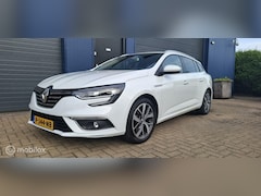 Renault Mégane Estate - Estate, Head up, Trekhaak, 130pk 1.2 TCe Bose