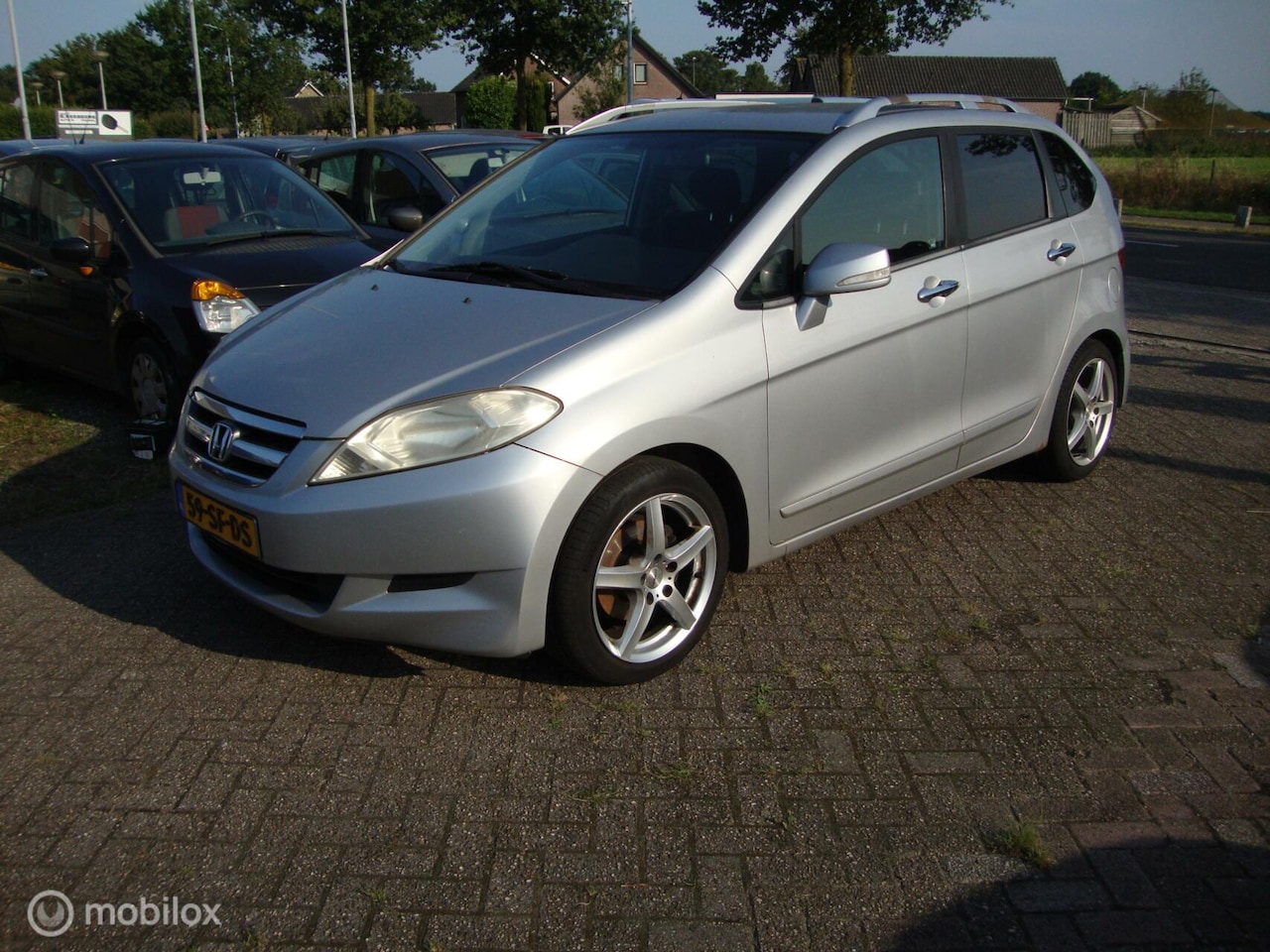 Honda FR-V - 2.0i Comfort 2.0i Comfort - AutoWereld.nl