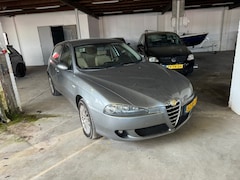 Alfa Romeo 147 - 1.6 T.Spark Veloce Distinctive