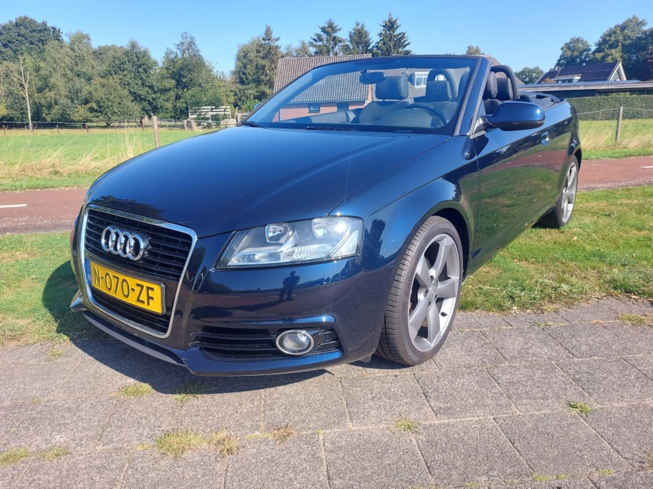 Audi A3 Cabriolet - 1.2 TFSI S-line - AutoWereld.nl