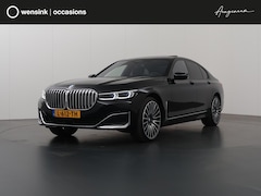 BMW 7-serie - 750i xDrive High Executive | SoftClose | Harman/Kardon | Panoramadak | Adaptief onderstel