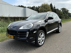 Porsche Cayenne - 4.8 S / AUTOMAAT / SCHUIFDAK / NAVI / LEER