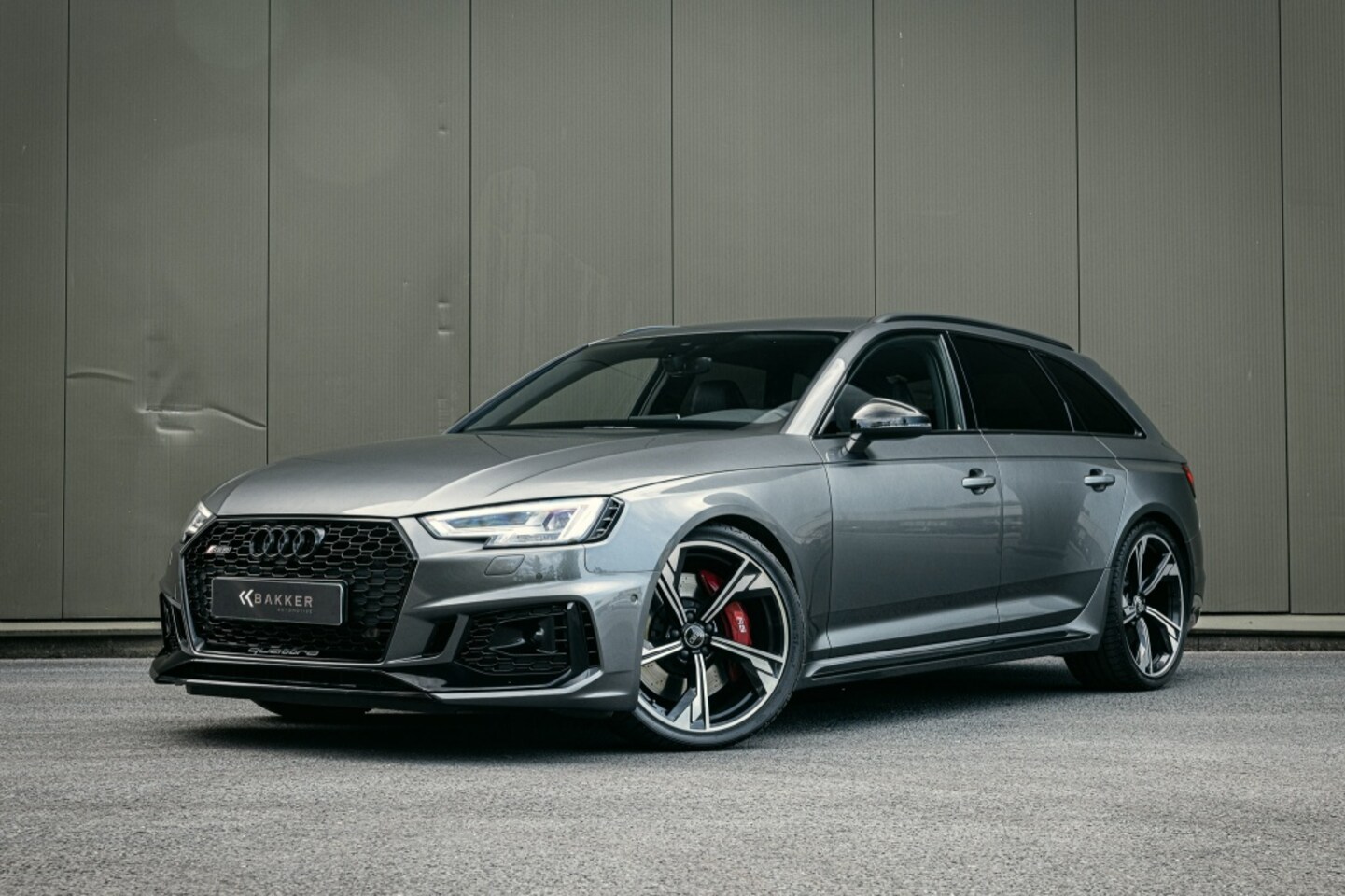 Audi RS4 - Avant 2.9 TFSI RS 4 q. PL+ - AutoWereld.nl