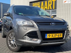 Ford Kuga - 1.6 Titanium Plus 4WD | PANODAK | ONDERHOUDSHIST. | STOELVERW. |