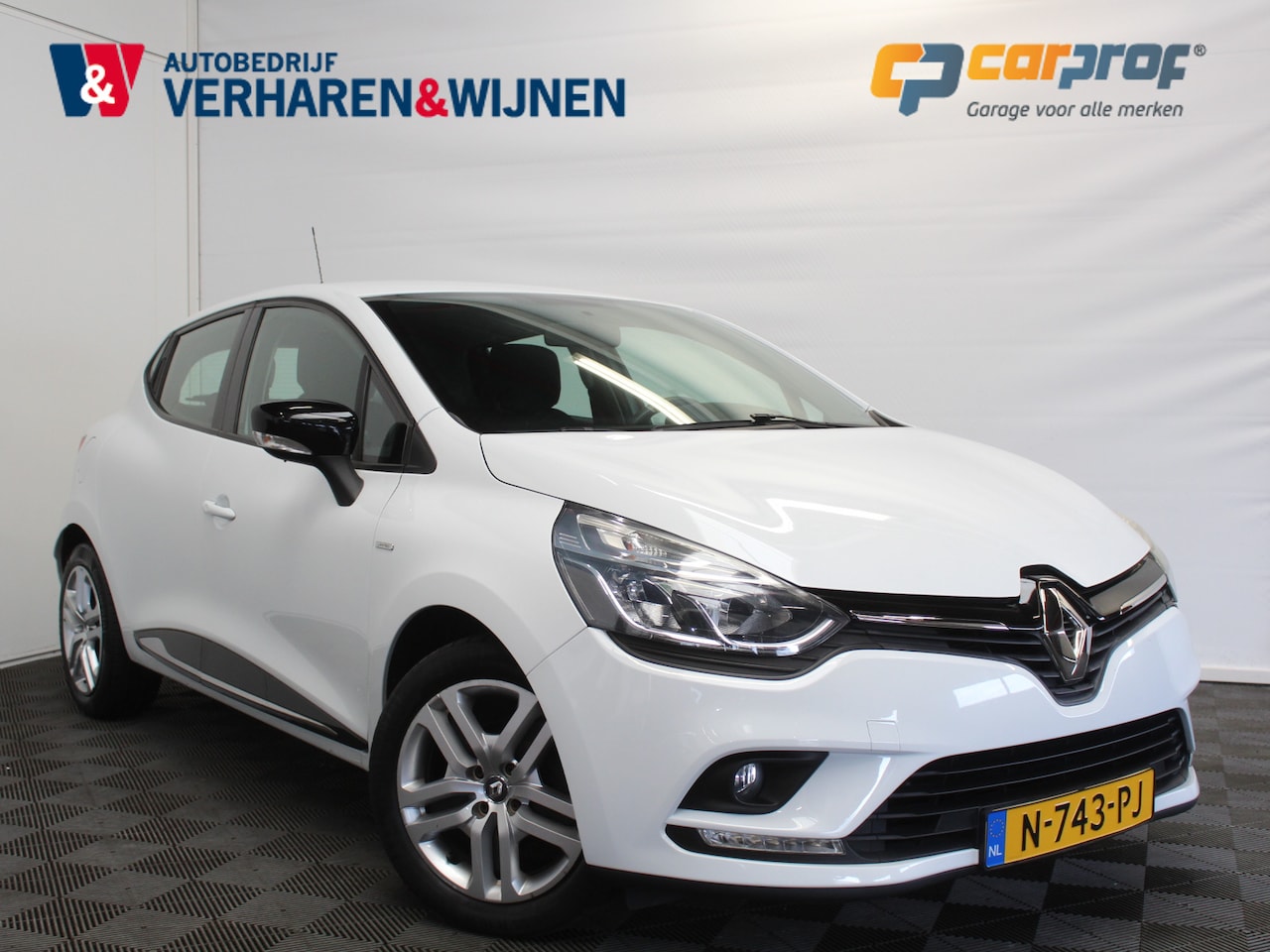 Renault Clio - 1.2 Limited AIRCO | CRUISE | CV | ELECRM | ISOFIX - AutoWereld.nl