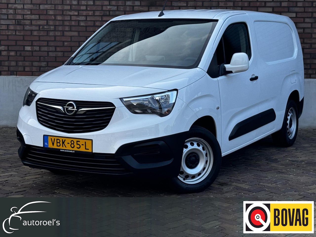 Opel Combo - 1.6D L2H1 Edition / 100 PK / Navigatie / Cruise control / Parkeersensoren / 1e Eigenaar / - AutoWereld.nl