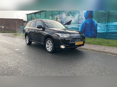 Mitsubishi Outlander - 2.0 PHEV Instyle+ MARGE AUTO