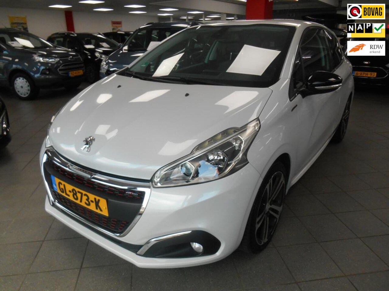 Peugeot 208 - 1.2 PureTech GT-Line 1.2 PureTech GT-line - AutoWereld.nl