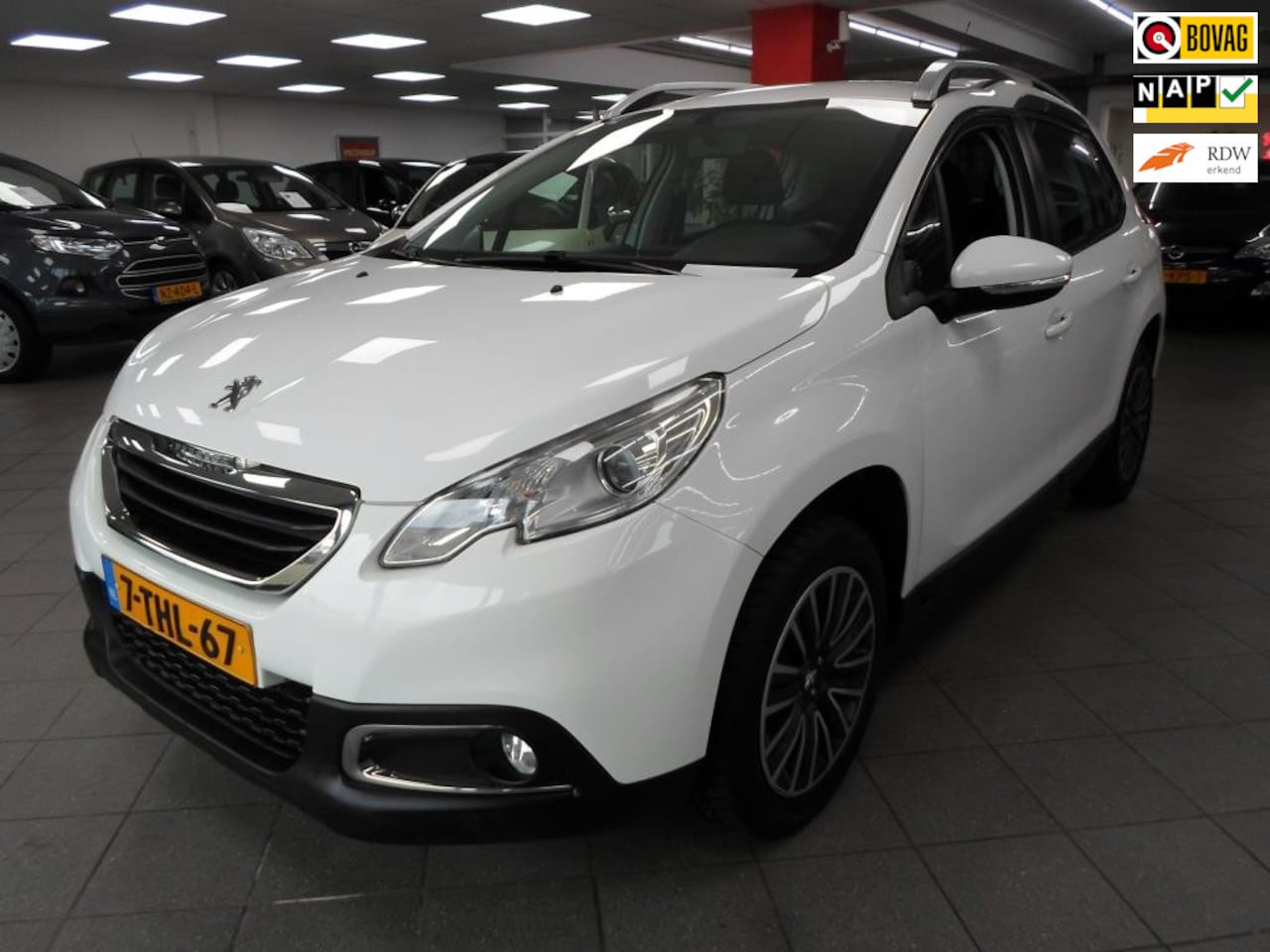 Peugeot 2008 - 1.2 VTi Active 1.2 VTi Active - AutoWereld.nl