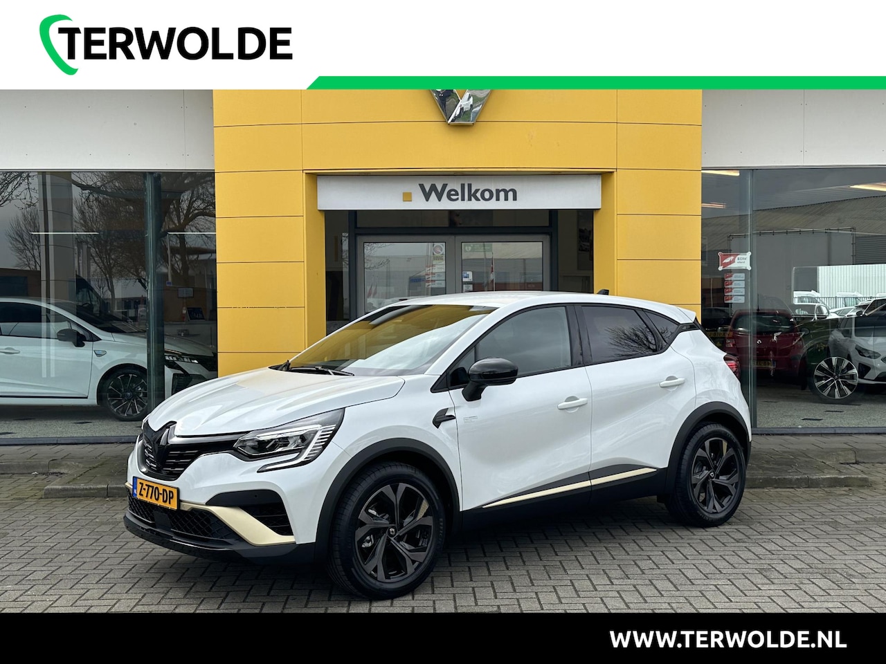 Renault Captur - 1.6 E-Tech Hybrid 145 E-Tech engineered | Navigatie | Cruise control | Climate Control | P - AutoWereld.nl