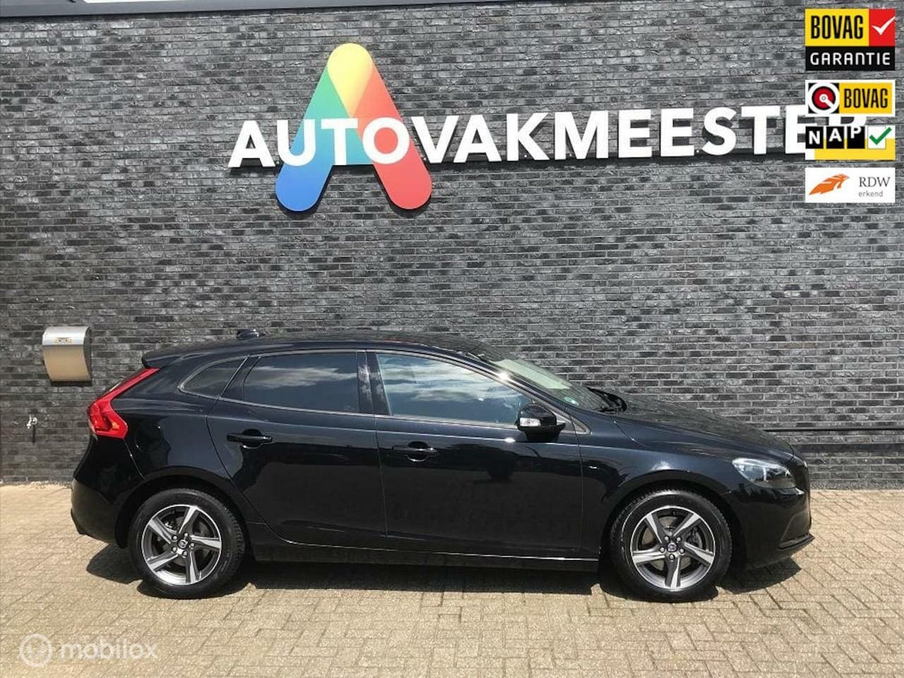 Volvo V40 - 1.6 T2 Kinetic 1.6 T2 Kinetic - AutoWereld.nl