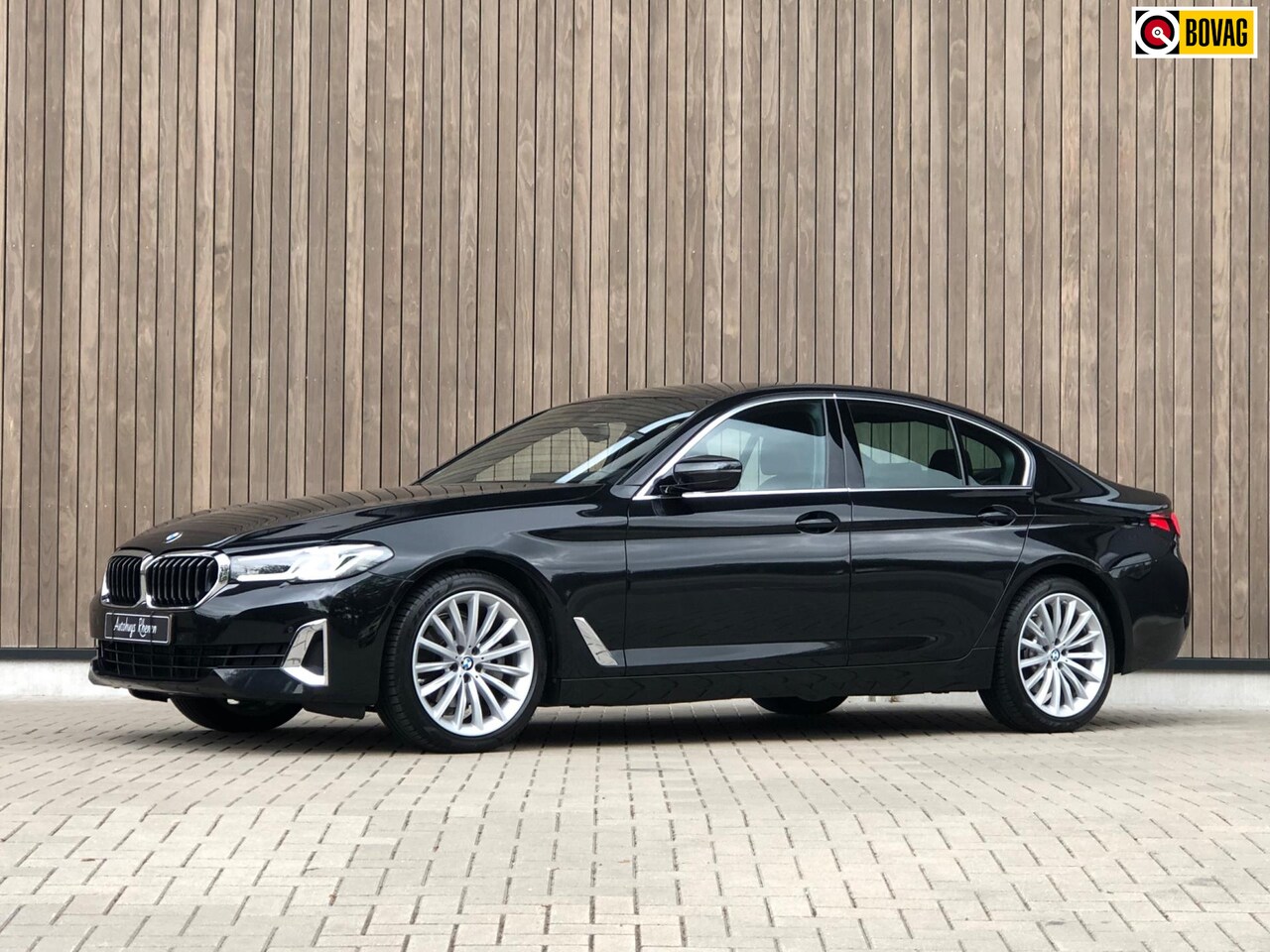 BMW 5-serie - 520i High Executive *Nieuwe Model* - AutoWereld.nl