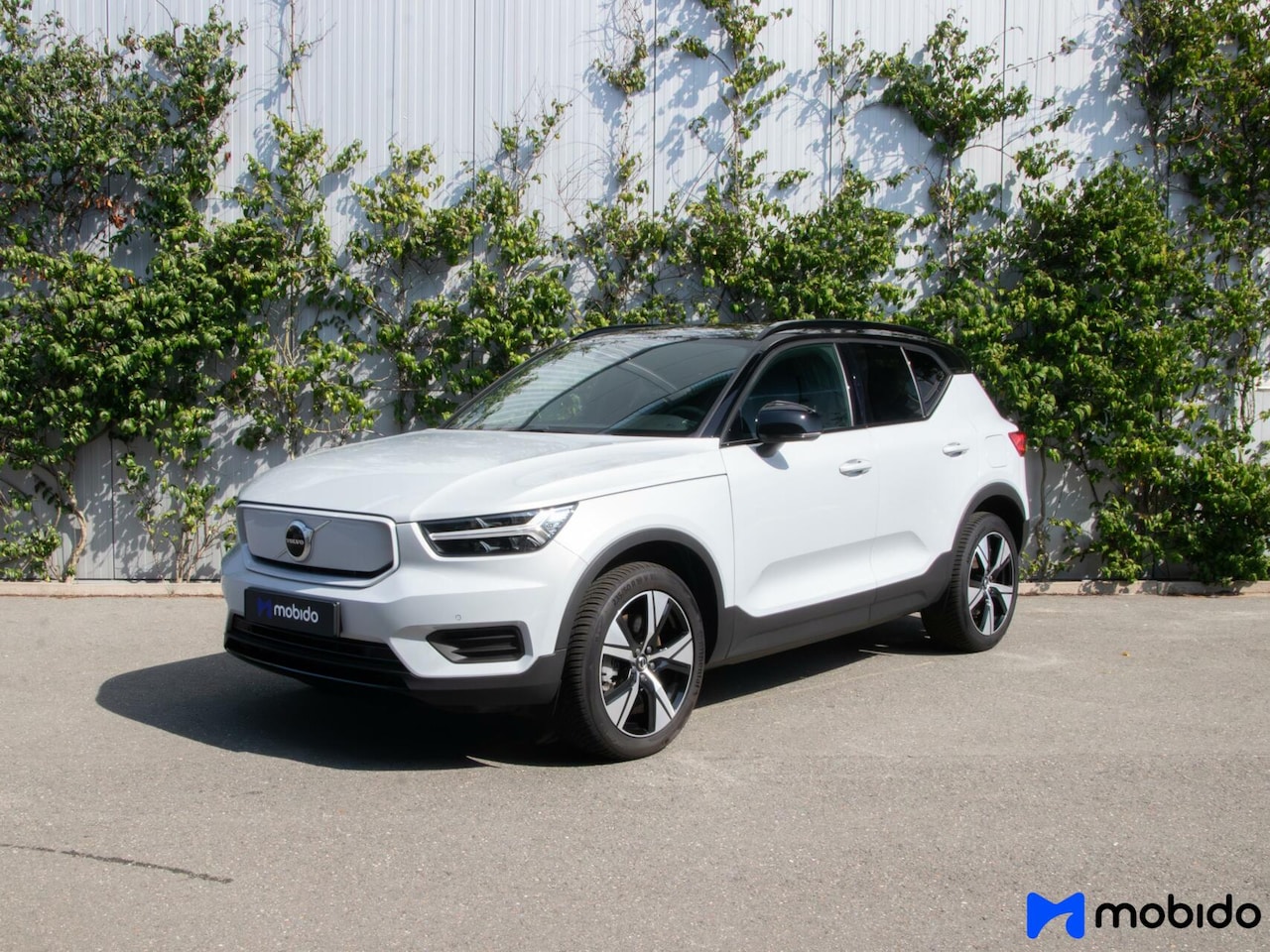 Volvo XC40 - Recharge Core | Google Maps | Camera | - AutoWereld.nl