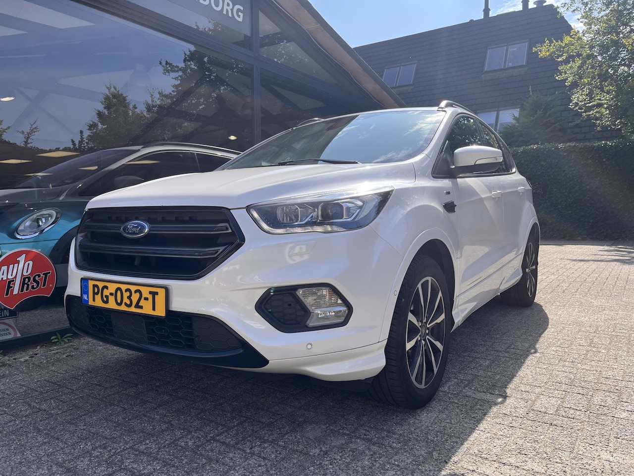 Ford Kuga - 1.5 EcoBoost ST-Line 1.5 EcoBoost ST Line - AutoWereld.nl