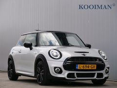 MINI Cooper S - 2.0 179pk Hammersmith Automaat Navi / Apple Carplay / Camera / Pano-dak