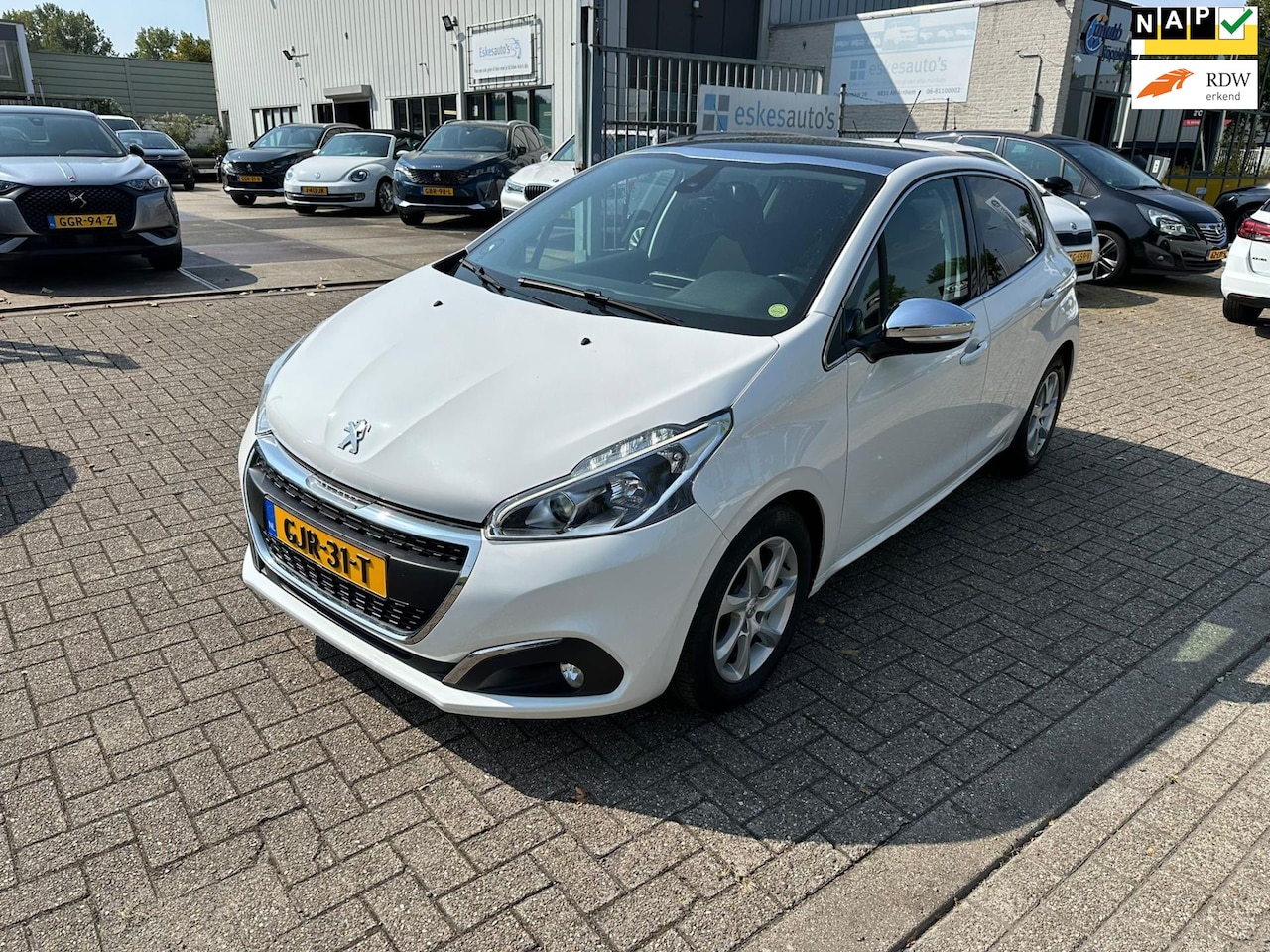 Peugeot 208 - 1.2 PureTech Sky, Panorama, Navi, 12 mnd Garantie - AutoWereld.nl