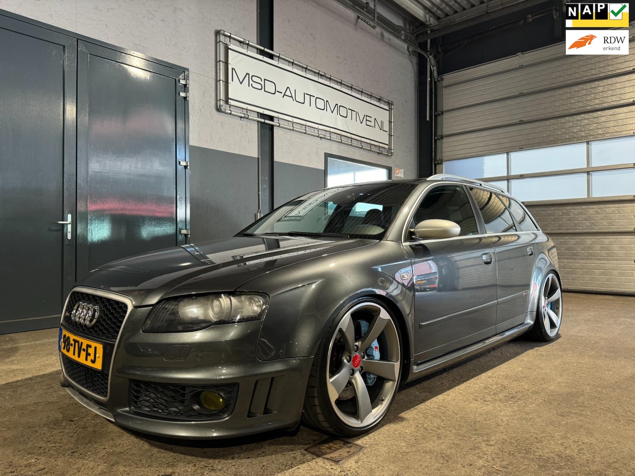 Audi RS4 - 4.2 V8 RS 4 quattro - AutoWereld.nl