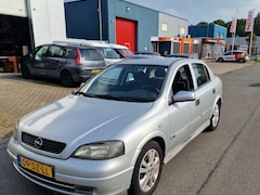 Opel Astra - 1.6-16V Sport