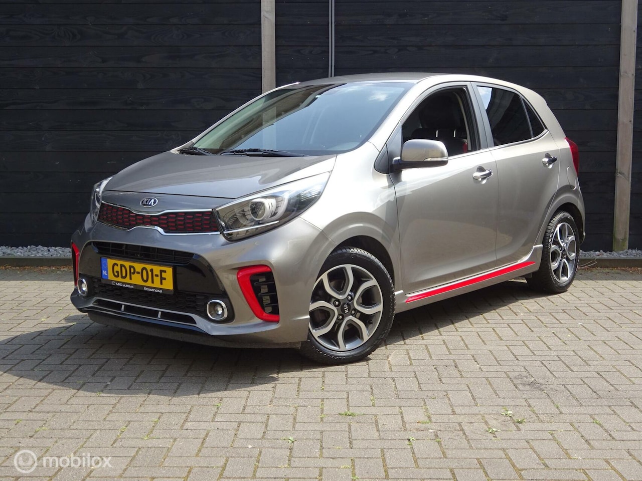 Kia Picanto - 1.0 GT-Line FM nav / Clima / LM / Leder / camera / 62.315 KM 1e eig. - AutoWereld.nl